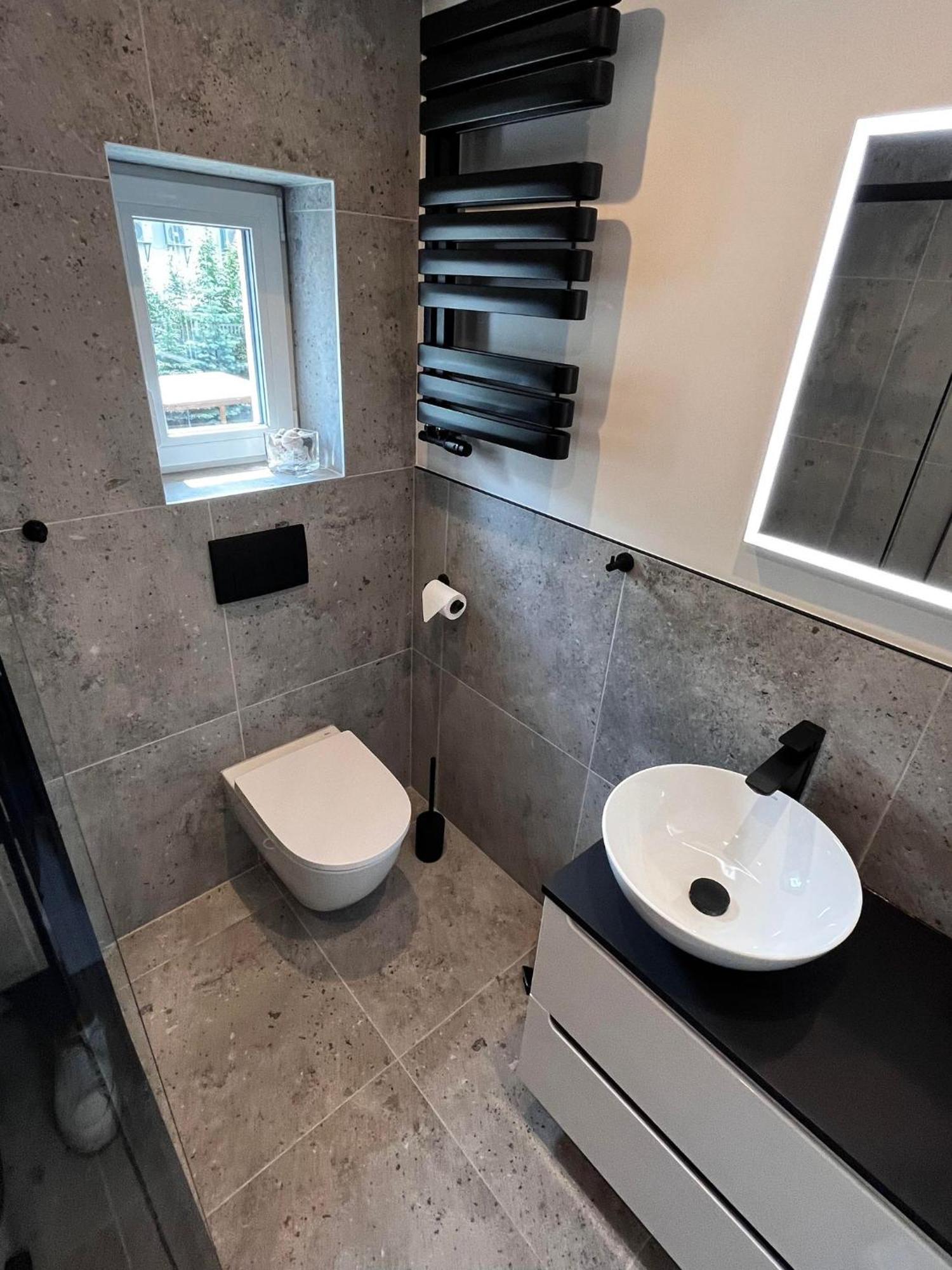 Apartment White